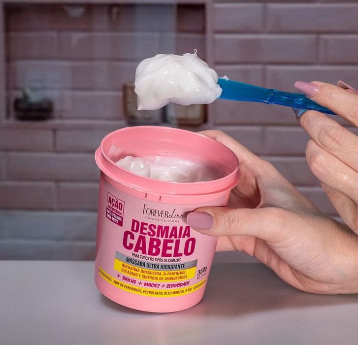 Mascara desmaia cabelo forever liss