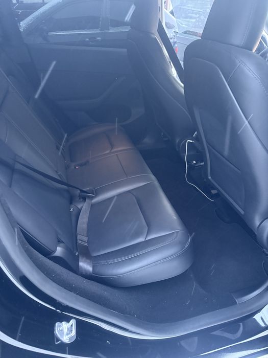 Tesla Y Performance 2024 рік найбагатша комплектація