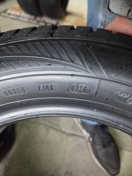 opony nowe 185/65R15 Goodyear vector 4season Gen-3  DEMO