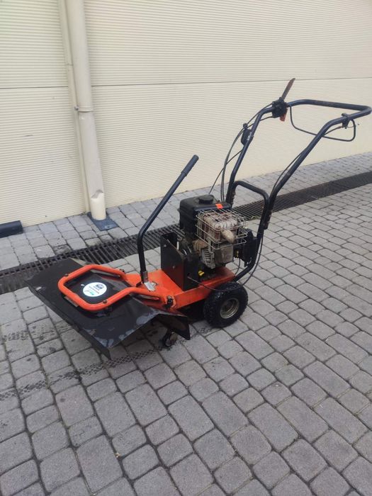 Замітальний мотоблок бу.