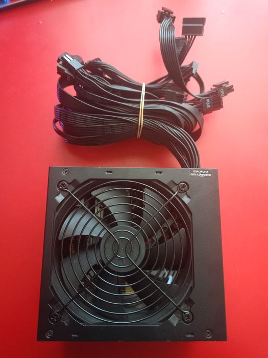 Блок живлення Thermaltake tr2 s 700w 80+