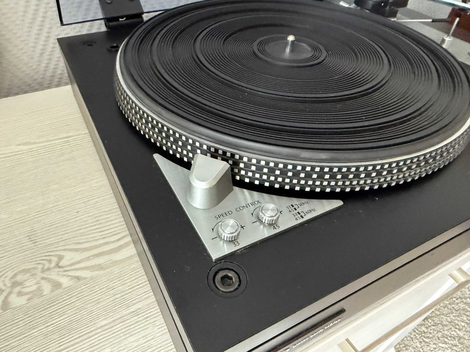 ONKYO CP-700M Gramofon Hi End Direct Drive