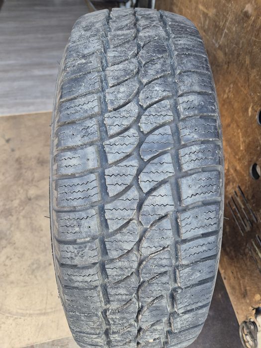 Шина зимова Taurus