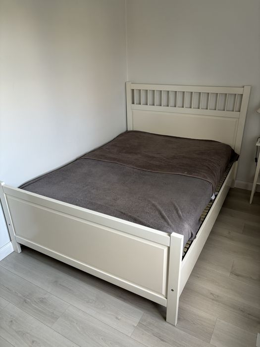 Oddam za darmo łóżko 208/150 z materacem