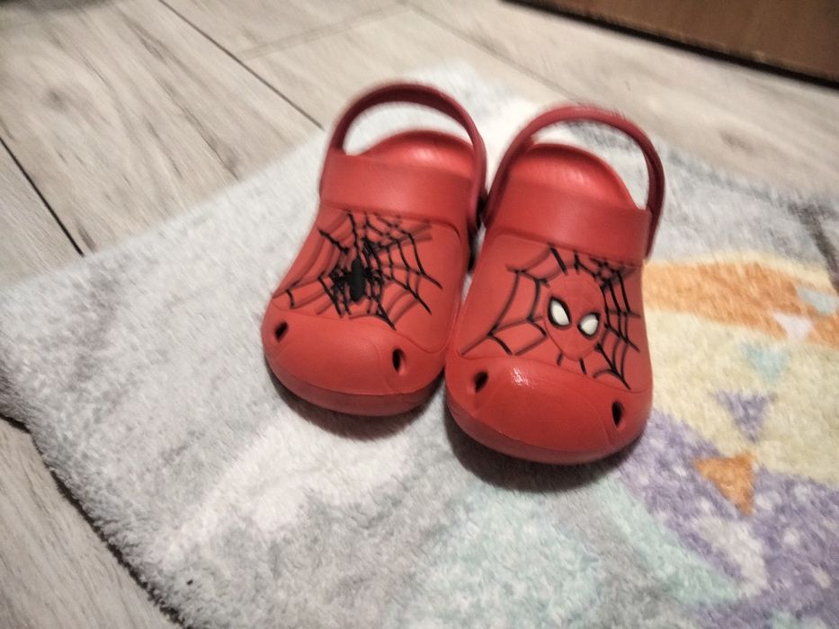 Crocs  chłopięce roz 30