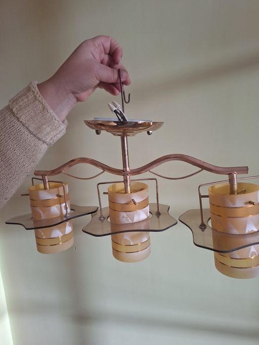 Світильник  в  кімнату