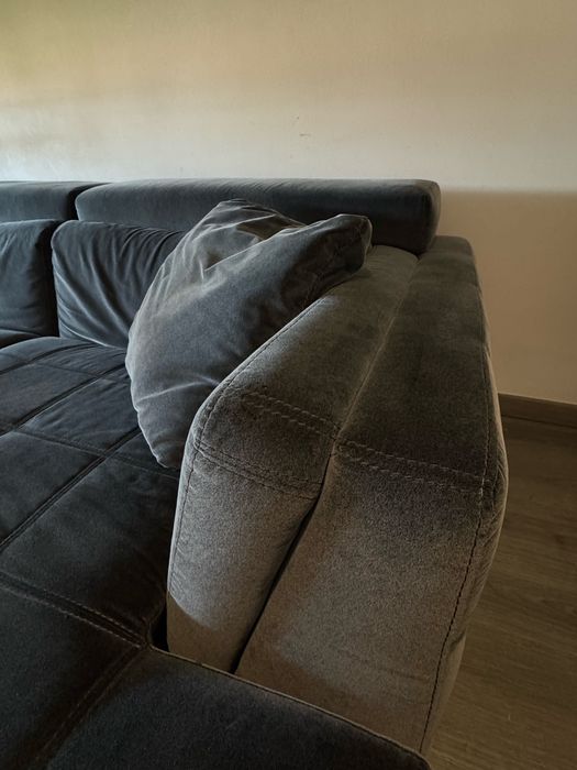 Sofa com chaise long