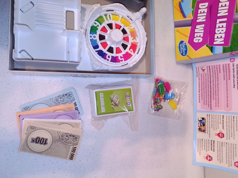 Zestaw gry  monopoly 100 gier gra w zycie