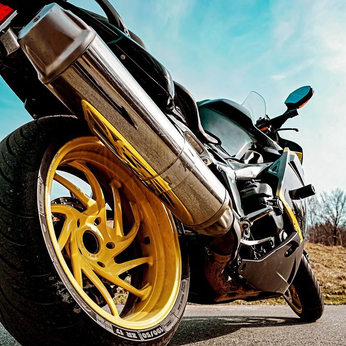 Bmw k1200s 2005r