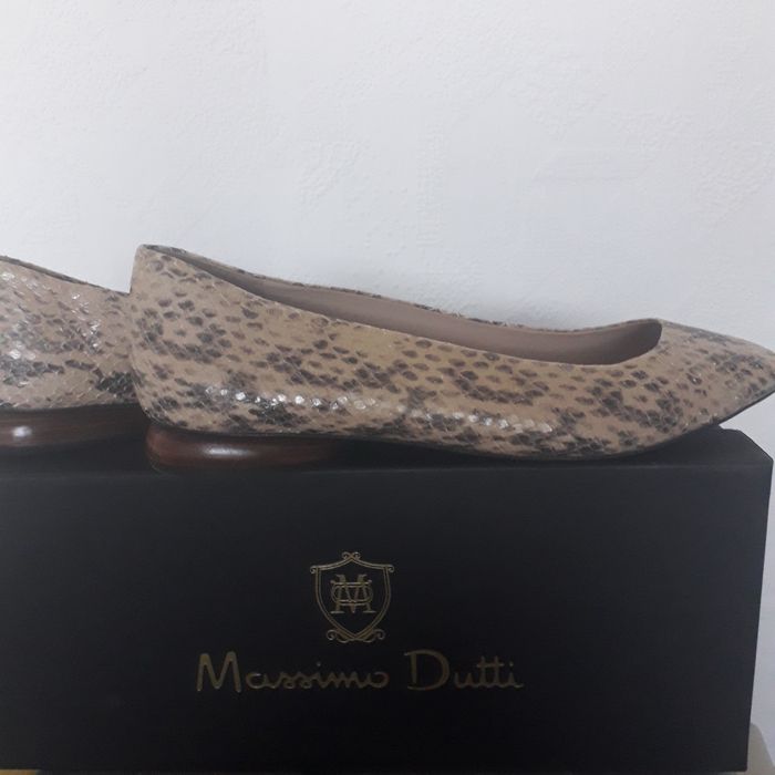 Взуття Massimo Dutti нове