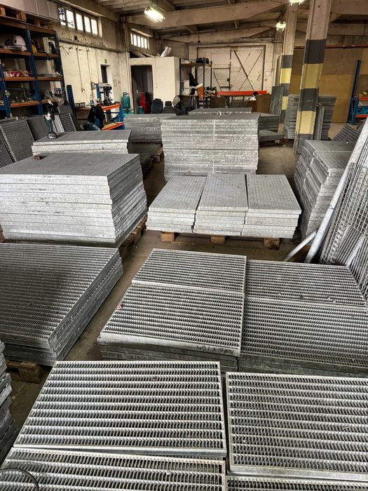 Krata WEMA oczka 3,5x1 cm grubość 4 cm