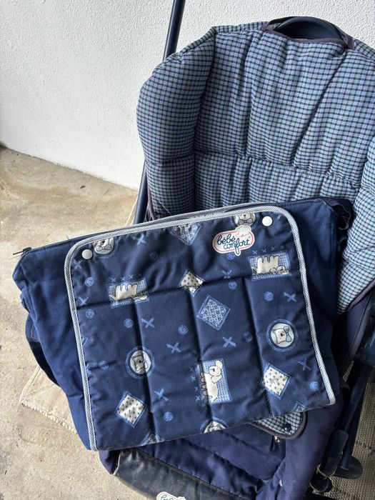 Carrinho de bebé + Ovo + Mala para fraldas