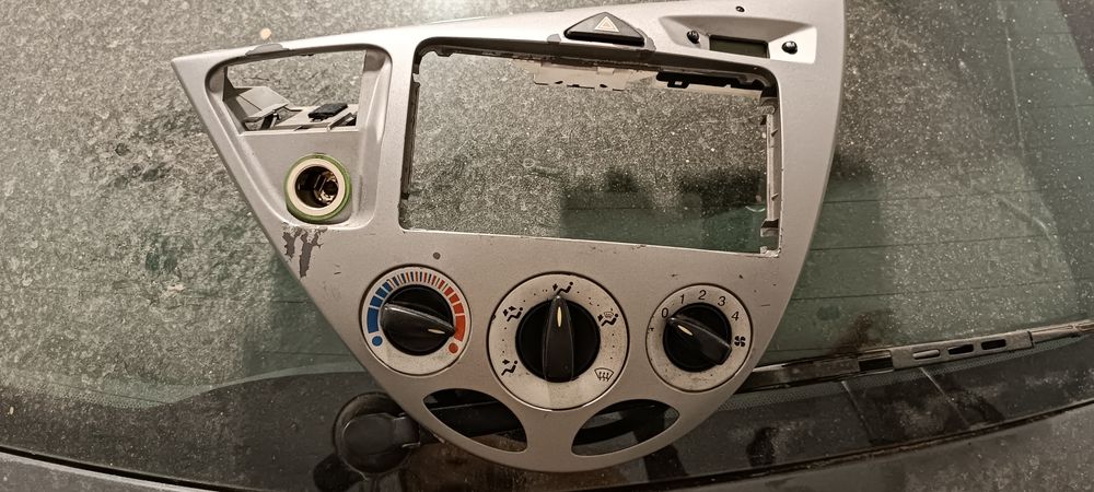 Vendo peças Ford focus 1.8 Tddi