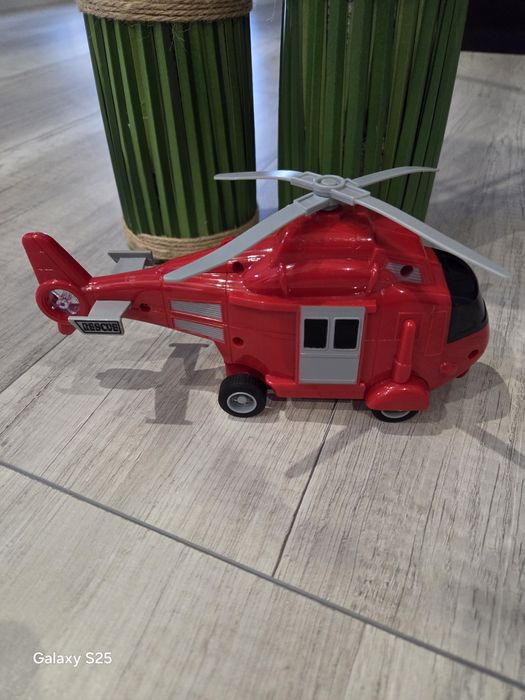 Helikopter zabawkowy