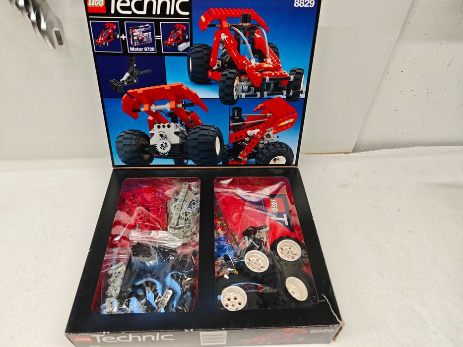Lego Technic 8829 "Dune Blaster"; 1994; [235]