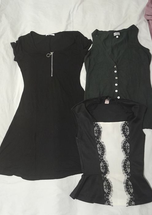 Віддаю  одяг до покупки  в хорошому стані