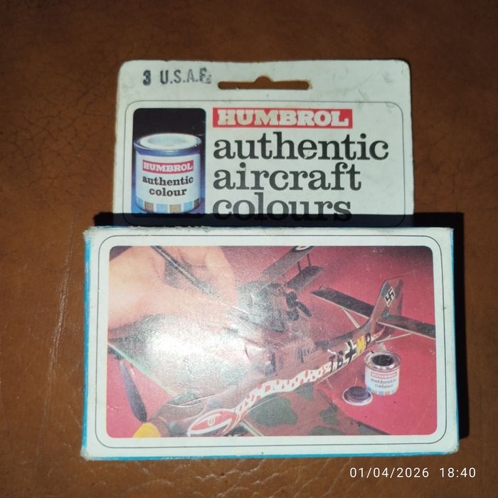 Tinta Humbrol para aviões