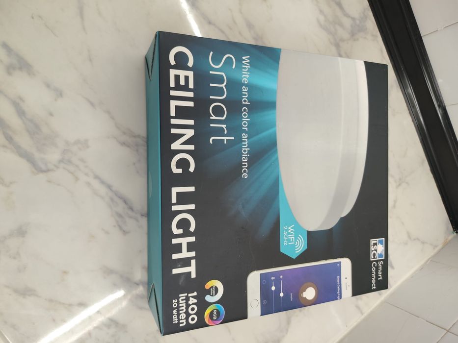 LED inteligente redondo da marca LSC Smart Connect