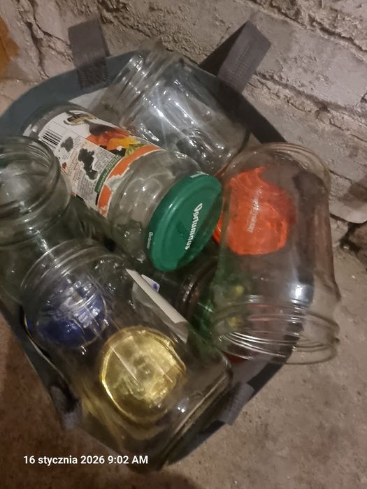 Oddam słoiki małe po dżemie