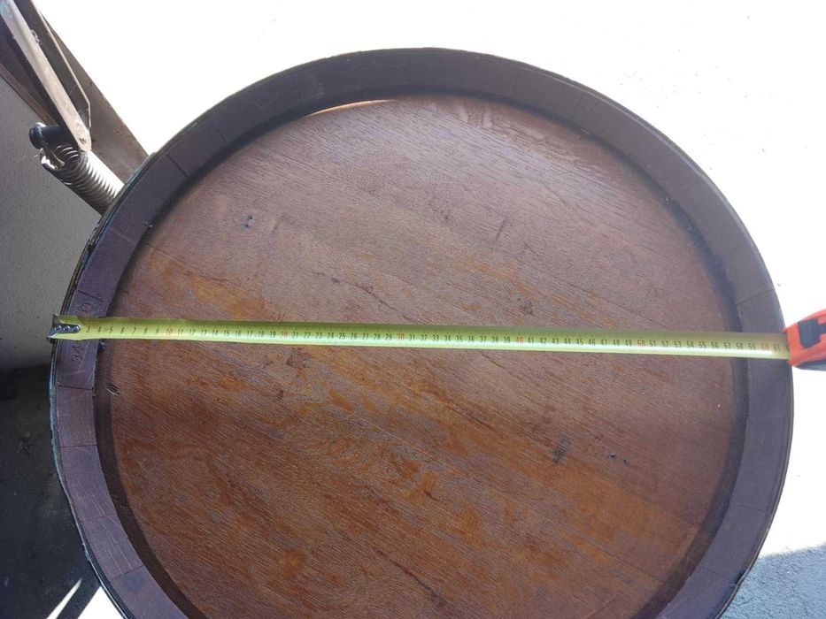 Pipa de vinho para decoração em excelente estado