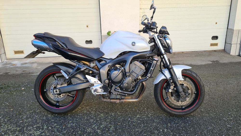 Yamaha FZ6 S2 Impecável