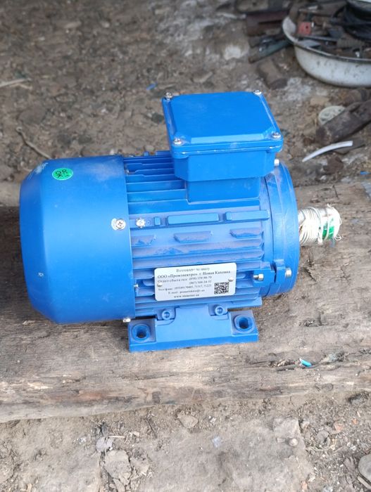Новий електродвигун 1,5 Квт