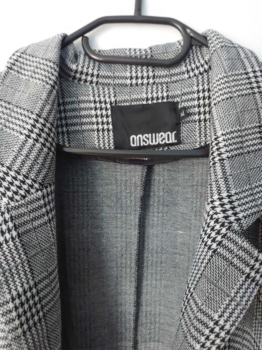Lekki płaszczyk Answear r.42