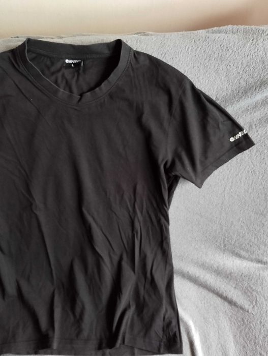 HI-TEC. 4 markowe koszulki.