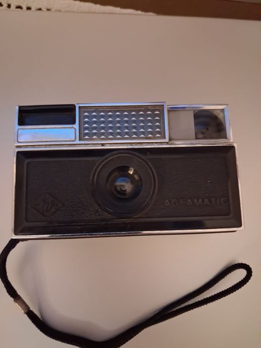 Câmara Fotográfica Vintage Agfamatic 126 - Anos 70