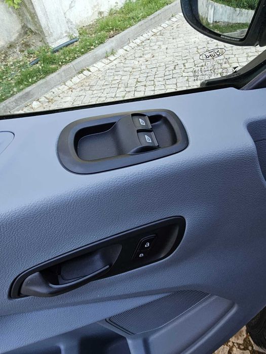 Ford Transit 9 lugares Longa