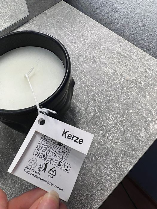 Świeca czarna i biała ze wzorami twarzy | 2 sztuki