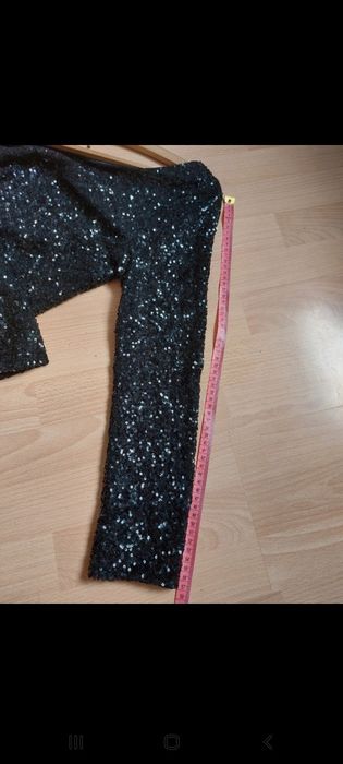 Sukienka z cekinami