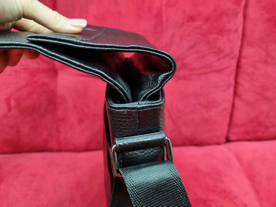 Сумка Salvatore Ferragamo мужская сумка кожаная ферагамо