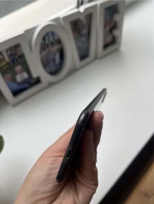 Телефон Apple iPhone 8 Plus Black 64GB Neverlocked