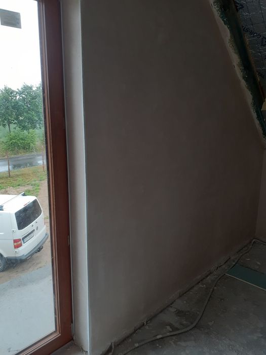 Tynki maszynowe gipsowe