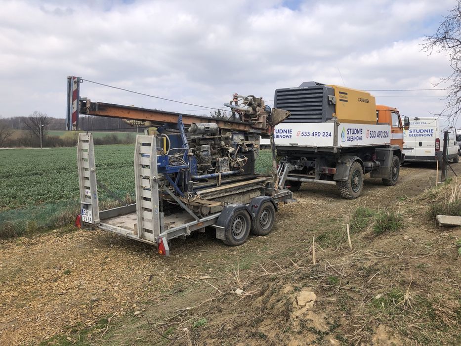 Studnie wiercone głębinowe mała wiertnica