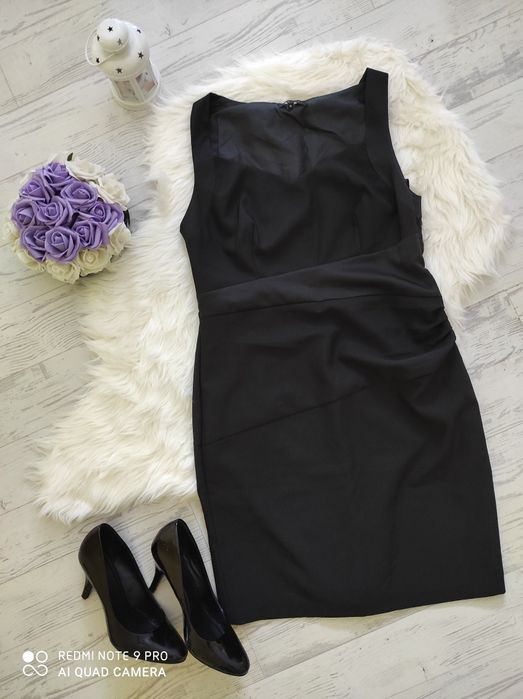 Elegancka sukienka r. 42-44