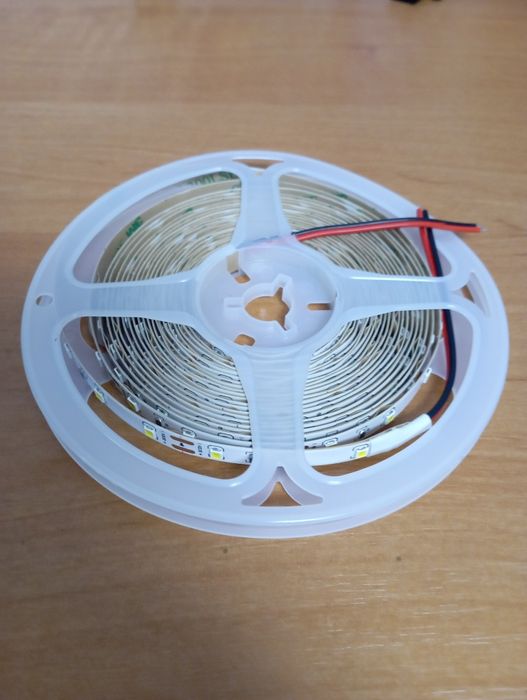 Світлодіодна стрічка