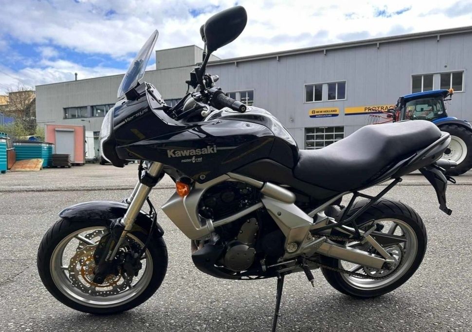 Розбираю Kawasaki Versus 650 2007 ,2008, 2009,2010