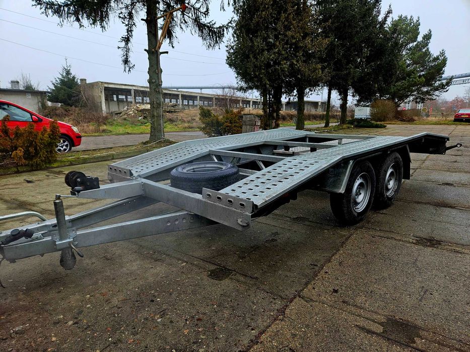 ŁozoWozi Wynajem Laweta Lawety - PRZYCZEPY