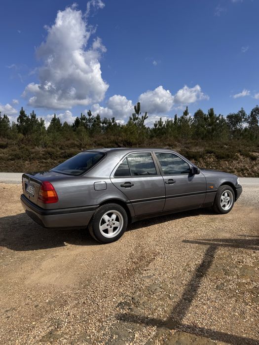 Mercedez Benz  C200 D   (W202)