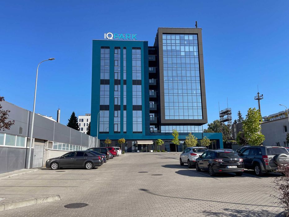 Оренда офісного приміщення 398 м2 за 15,5$/м2 на вул.Пасічна