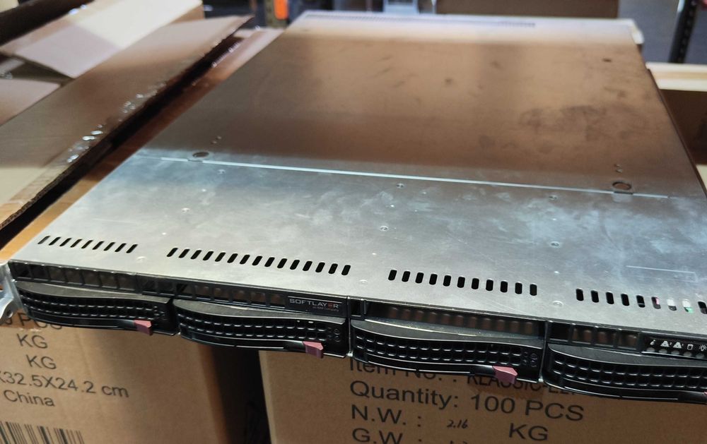 Supermicro X10SLH-N6-ST031 1U — E3-1220 v3, 16GB ECC, 6×10GbE, IPMI, 4×LFF