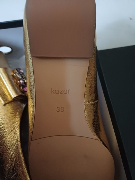 Kazar buty złote