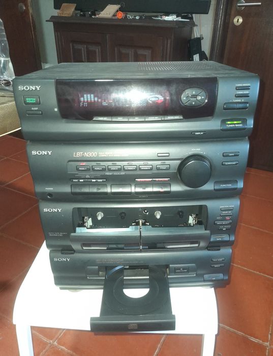 Aparelho sony a funcionar sem colunas