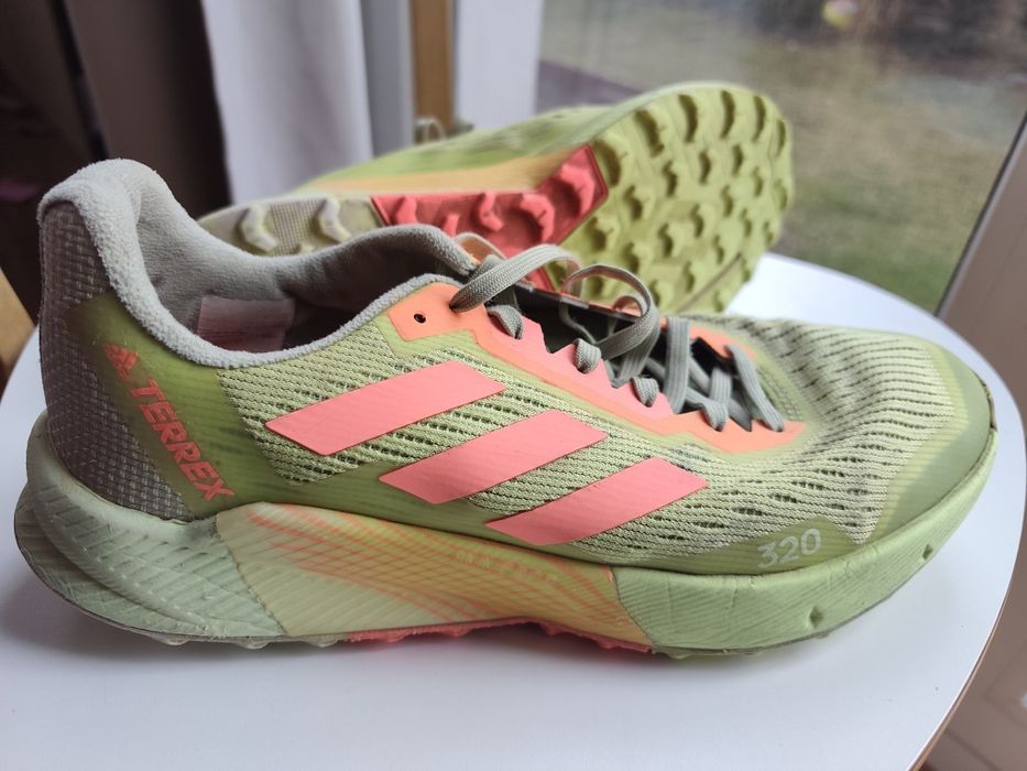 Adidas Terrex 40 (wkładka 26cm)