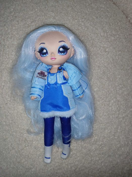 Na! Na! Na! Surprise Teens Fashion Doll Alaska Frost