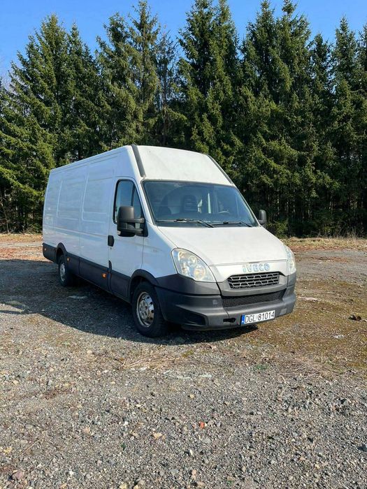 Bus dostawczy IVECO Daily wynajem / Transport / Przeprowadzki