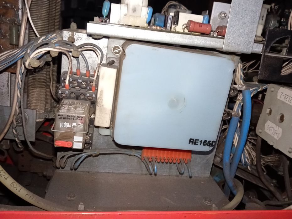 Аргоновый сварочный УдГУ 251