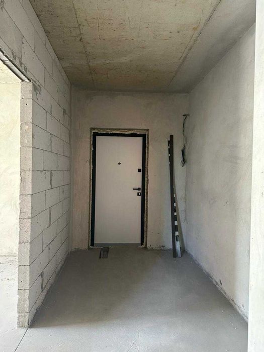 Продається 1-но кімнатна квартира  у клубному будинку - 52 м².  Єоселя